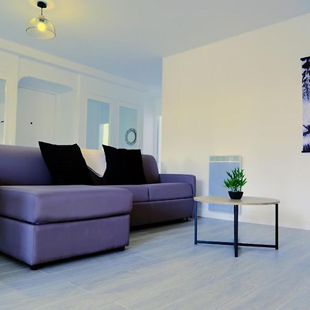 Calypso- Grand T3 70 M2 - Arrivee Autonome - Parking Prive Gratuit Appartement Melun Buitenkant foto
